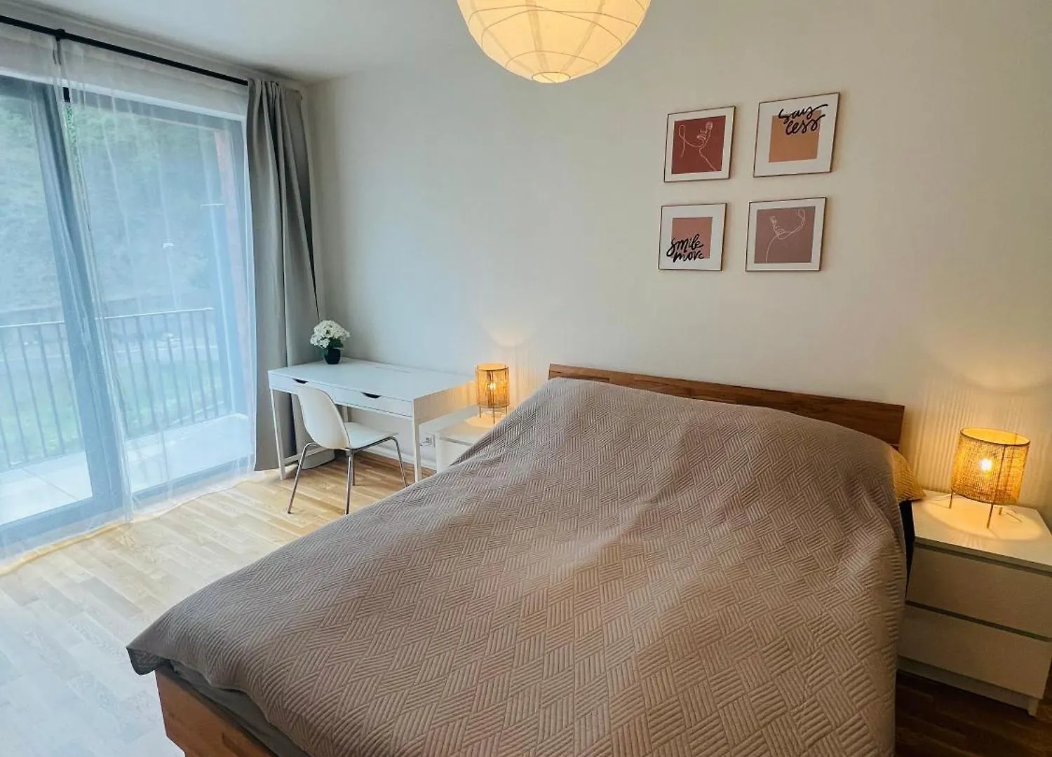 Nika Apartments Prague 5 ile iletişim